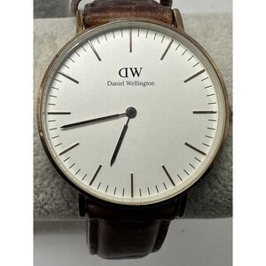Daniel Wellington New Battery Ladies Watch 36MM 7" Leatherโ Band M39
